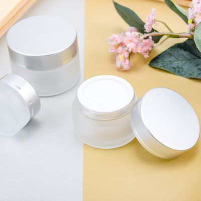 Pot de crème en verre dépoli