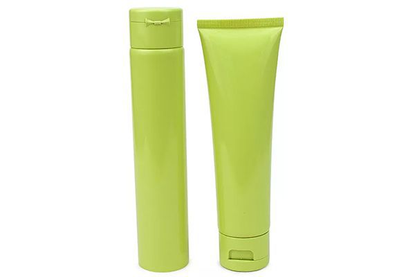 Tube cosmétique en canne à sucre