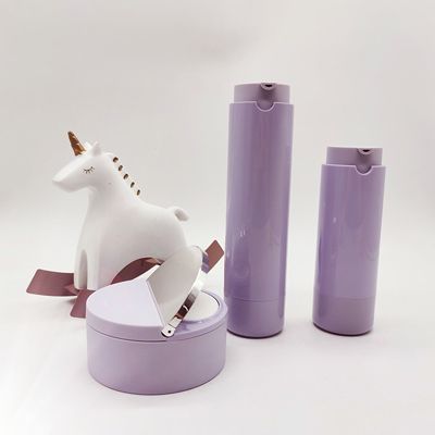 Flacon et pot airless rechargeable