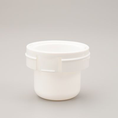 Pot cosmétique en verre rechargeable