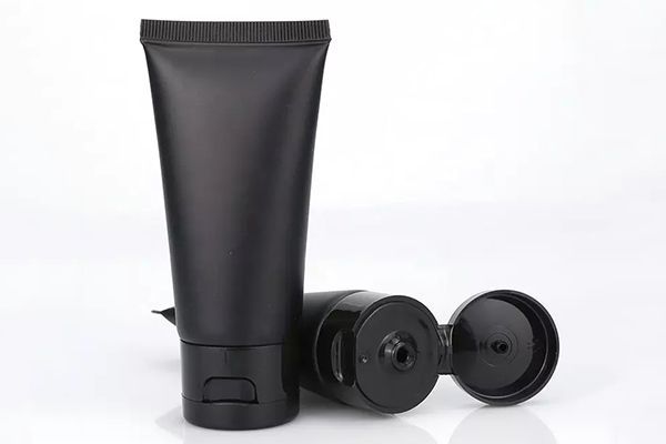 Colorisation par moulage